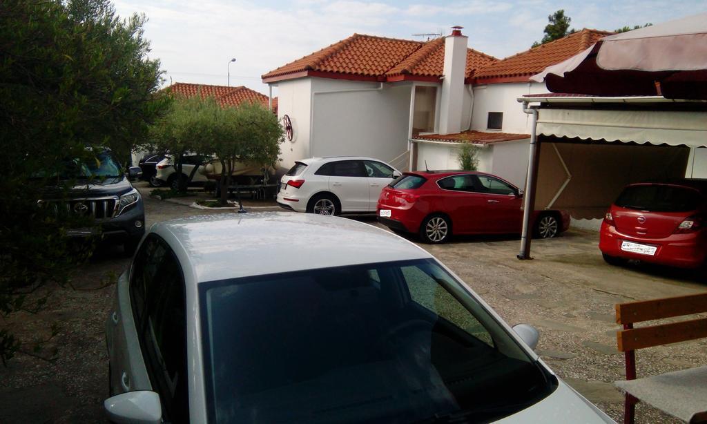 Dimos Bungalows Palaiontsiflikion Exterior photo