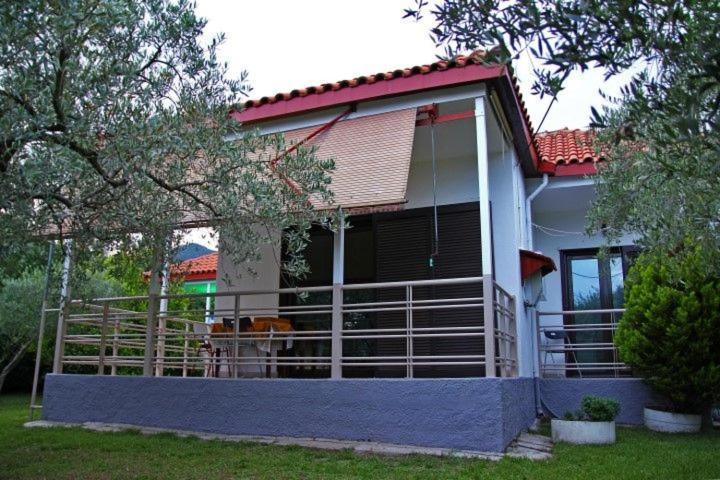 Dimos Bungalows Palaiontsiflikion Exterior photo